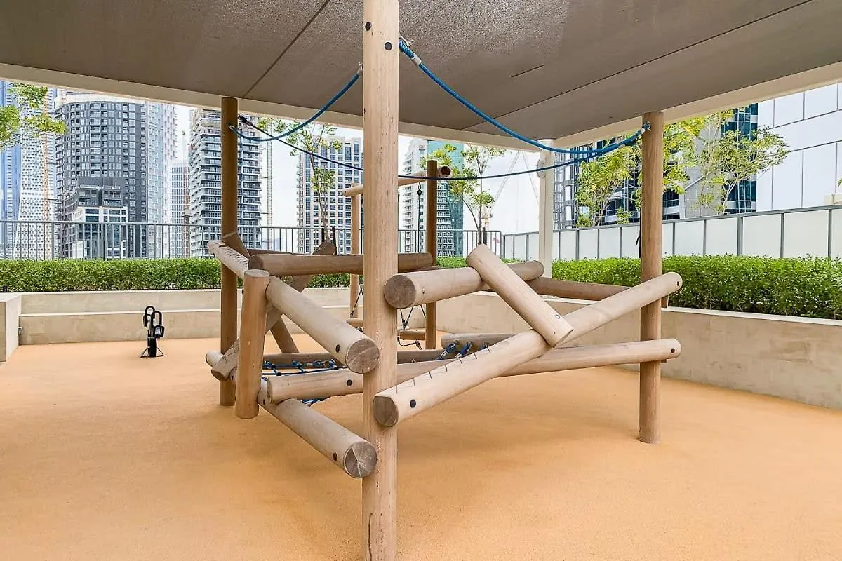 Frank Porter - Reva Residences Dubai Apartment